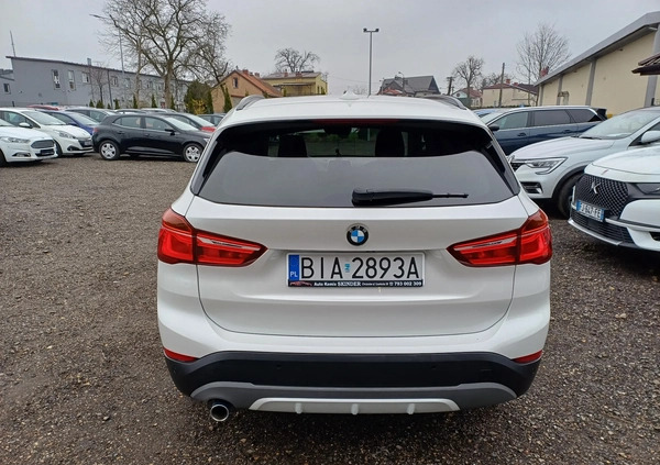 BMW X1 cena 77999 przebieg: 188000, rok produkcji 2019 z Prudnik małe 326